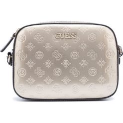 Guess Kamryn Cross body bag Złoty. Żółte torebki klasyczne damskie Guess, w paski, z materiału, bez dodatków. Za 364,95 zł.