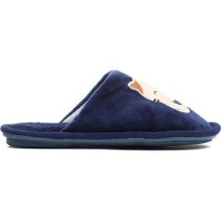 Granatowe Kapcie Sweet Kitten. Niebieskie kapcie dziewczęce marki Born2be, z materiału. Za 29,99 zł.