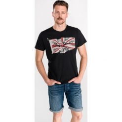Pepe Jeans Flag Koszulka Czarny. Czarne podkoszulki męskie Pepe Jeans, s, z nadrukiem, z bawełny, z krótkim rękawem. Za 140,95 zł.