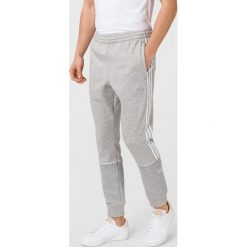 Adidas Originals Outline Spodnie dresowe Szary. Szare spodnie męskie adidas Originals, s, bez wzorów, z bawełny. Za 283,95 zł.