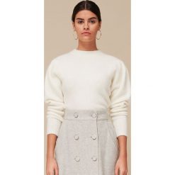 Sweter z moherem - Kremowy. Białe swetry damskie Reserved, s, bez wzorów, z moheru, bez rękawów, bez kaptura. Za 249,99 zł.