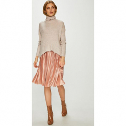 Vero Moda - Sweter. Szare golfy damskie Vero Moda, l, z dzianiny, z krótkim rękawem. Za 119,90 zł.