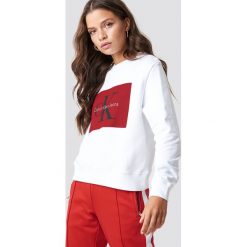 Calvin Klein Bluza Hebe True Icon - White. Białe bluzy damskie marki Calvin Klein, bez wzorów, z dzianiny, bez rękawów, bez kaptura. Za 404,95 zł.