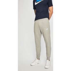 Nike Sportswear - Spodnie. Czarne spodnie męskie Nike Sportswear, na co dzień, m, bez wzorów, z bawełny, casualowe. Za 159,90 zł.