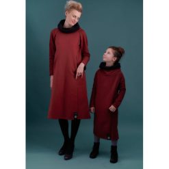 Sukienka Olga bordo z czarnym Komplet Mama/Dziecko. Czarne sukienki dziewczęce Hultaj Polski, bez wzorów, z elastanu, z krótkim rękawem, krótkie, mini. W wyprzedaży za 500,00 zł.
