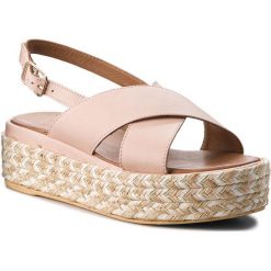 Espadryle INUOVO - 8900 Blush. Różowe espadryle damskie Inuovo, bez wzorów, ze skóry, bez obcasa. W wyprzedaży za 199,00 zł.