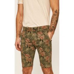 Pepe Jeans - Szorty Queen. Zielone spodenki i szorty męskie Pepe Jeans, bez wzorów, z bawełny, casualowe. W wyprzedaży za 139,90 zł.