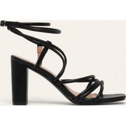 Answear - Sandały Lily Shoes. Czarne sandały damskie ANSWEAR, bez wzorów, ze skóry ekologicznej, bez obcasa, na obcasie, na klamry. W wyprzedaży za 69,90 zł.