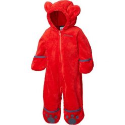 Kombinezon polarowy "Youth Foxy Baby" w kolorze czerwonym. Czerwone kombinezony niemowlęce Columbia, bez wzorów, z polaru, bez rękawów, bez kaptura. W wyprzedaży za 79,95 zł.