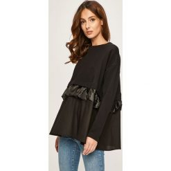 Answear - Bluza. Czarne bluzy damskie ANSWEAR, s, bez wzorów, z bawełny, bez rękawów, bez kaptura. W wyprzedaży za 119,90 zł.