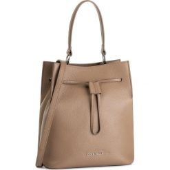 Torebka COCCINELLE - EO5 Sandy E1 EO5 23 01 01 Taupe N75. Pomarańczowe torebki klasyczne damskie Coccinelle, bez wzorów, ze skóry, bez dodatków. W wyprzedaży za 1039,00 zł.