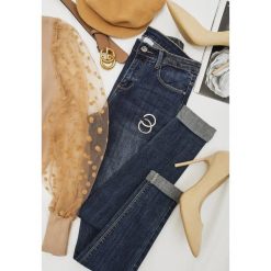 Granatowe Jeansy Joycee. Niebieskie jeansy damskie Renee, s. Za 89,99 zł.
