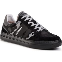 Sneakersy TOGOSHI - TG-12-04-000173 633. Czarne sneakersy męskie Togoshi, na co dzień, bez wzorów, z zamszu, eleganckie, bez zapięcia. W wyprzedaży za 309,00 zł.