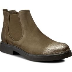 Sztyblety CARINII - B3761/N I43-000-PSK-B79. Zielone buty zimowe damskie marki Carinii, z nubiku, na obcasie. W wyprzedaży za 259,00 zł.