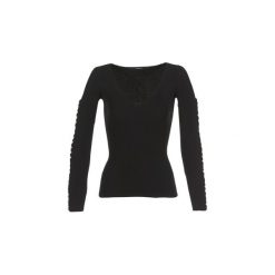 Swetry Guess ANNIE. Czarne swetry klasyczne damskie marki Guess, l, z aplikacjami. Za 272,30 zł.