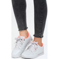 Szaro-Pomarańczowe Buty Sportowe Time Off. Brązowe buty sportowe damskie marki Born2be, z satyny. Za 99,99 zł.