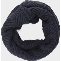 Szalik - komin damski SZD613 - ciemny granat - Outhorn. Kominy damskie Outhorn. W wyprzedaży za 39,99 zł.