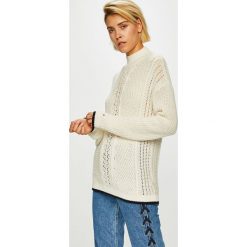 Tommy Hilfiger - Sweter. Białe swetry damskie TOMMY HILFIGER, s, bez wzorów, z bawełny, z krótkim rękawem, krótkie, bez kaptura. W wyprzedaży za 359,90 zł.