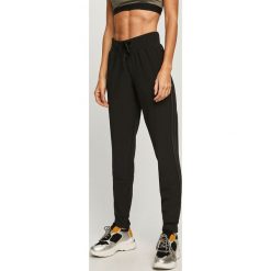Adidas Performance - Spodnie. Czarne spodnie damskie adidas Performance, s, z elastanu. Za 249,90 zł.