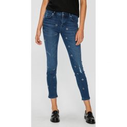 Silvian Heach - Jeansy. Szare jeansy damskie skinny marki Silvian Heach, s, z elastanu, z standardowym stanem. W wyprzedaży za 339,90 zł.