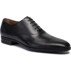 Półbuty BOSS - Kensington 50411069 10201737 01 Black 001. Czarne buty wizytowe męskie Boss, bez wzorów, ze skóry, klasyczne, bez zapięcia. Za 1289,00 zł.