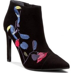 Buty zimowe damskie: Botki BALDOWSKI – W00256-1451-001 Zam Czar+Haft