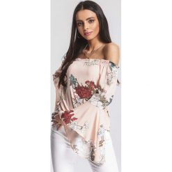 Różowa Bluzka It Appears That. Różowe bluzki damskie marki other, xl, bez wzorów, bez kołnierzyka, z długim rękawem. Za 59,99 zł.