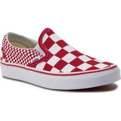 Tenisówki VANS - Classic Slip-On VN0A38F7VK51 (Mix Checker) Chili Peppe. Czerwone półbuty damskie Vans, bez wzorów, z gumy, bez zapięcia. W wyprzedaży za 209,00 zł.