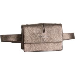Saszetka nerka PATRIZIA PEPE - 2V8967/A4U8-F1YL Titane Metal. Pomarańczowe nerki damskie Patrizia Pepe, bez wzorów, ze skóry, eleganckie, bez dodatków. Za 899,00 zł.