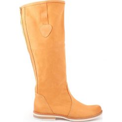 Kozaki - skóra naturalna - model 127 - kolor camelowy. Szare kozaki damskie Zapato, na co dzień, na lato, z jeansu, klasyczne, z okrągłym noskiem, przed kolano, bez obcasa, na płaskiej podeszwie, na zamek. W wyprzedaży za 366,75 zł.