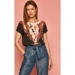 Medicine - T-shirt by Joanna Wójtowicz. Szare bluzki damskie MEDICINE, s, z nadrukiem, z bawełny, casualowe, z okrągłym kołnierzem. Za 59,90 zł.