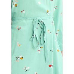 Sukienki hiszpanki: Soaked in Luxury KAROLINE DRESS Sukienka koszulowa cameo green