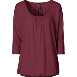 Shirt "oversize" bonprix bordowy. Czerwone koszulki damskie bonprix, bez wzorów, z okrągłym kołnierzem, bez rękawów. Za 54,99 zł.