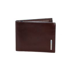 Portfele Piquadro MORO PORTAFOGLIO PORTAMONETE. Brązowe portfele męskie marki Piquadro, moro. Za 336,23 zł.