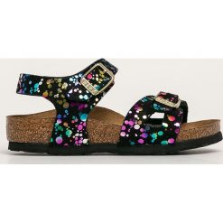 Birkenstock - Sandały dziecięce Rio. Czarne sandały dziewczęce Birkenstock, ze skóry, bez zapięcia. Za 189,90 zł.