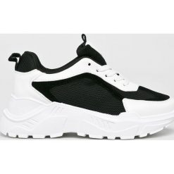 Public Desire - Buty. Białe buty sportowe damskie Public Desire, bez wzorów, z gumy, sportowe. W wyprzedaży za 69,90 zł.