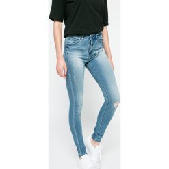 Only - Jeansy. Niebieskie jeansy damskie marki ONLY, z podwyższonym stanem. W wyprzedaży za 89,90 zł.