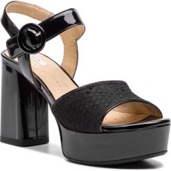 Sandały GEOX - D Galene A D828WA 0ZVHH C9999 Black. Czarne klapki damskie Geox, bez wzorów, z zamszu, bez obcasa, na obcasie. W wyprzedaży za 379,00 zł.