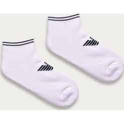 Emporio Armani - Stopki (2-pack). Białe skarpetki męskie Emporio Armani, z nadrukiem, z elastanu. W wyprzedaży za 59,90 zł.
