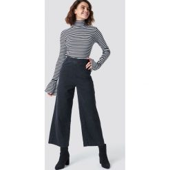 Spodnie damskie: NA-KD Szerokie spodnie z denimu - Grey