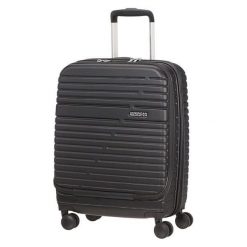 American Tourister Walizka podróżna Aero Racer 55 cm Frontloader czarna. Czarne walizki American Tourister, bez wzorów, sportowe. W wyprzedaży za 475,00 zł.
