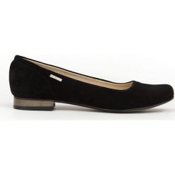 Zamszowe baleriny na obcasie - skóra naturalna - model 008 - kolor czarny welur. Czarne baleriny damskie Zapato, bez wzorów, ze skóry, eleganckie, na niskim obcasie, na obcasie. Za 299,00 zł.