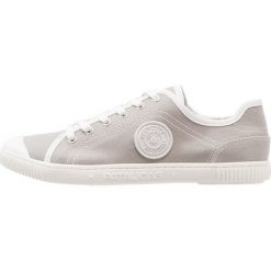 Trampki damskie slip on: Pataugas BAHER Tenisówki i Trampki gris