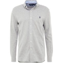 Polo Ralph Lauren FEATHERWEIGHT Koszula andover heather. Szare koszule męskie marki Polo Ralph Lauren, l, z bawełny, button down, z długim rękawem. Za 459,00 zł.