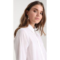 GStar DELINE BF SHIRT Koszula white. Białe koszule damskie G-Star, xxl, bez wzorów, z bawełny, bez kołnierzyka, bez rękawów. Za 369,00 zł.