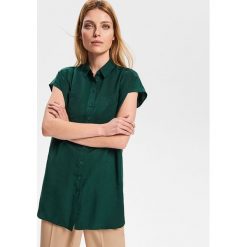 Koszula oversize z Tencelu™ - Zielony. Zielone koszule damskie Reserved, bez wzorów, bez kołnierzyka, bez rękawów. Za 99,99 zł.