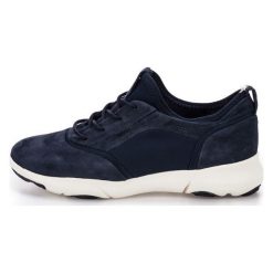Geox Tenisówki Damskie Nebula S 41 Ciemnoniebieski. Czarne trampki i tenisówki damskie Geox, bez wzorów, z zamszu, bez zapięcia. W wyprzedaży za 359,00 zł.