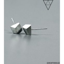 Kolczyki damskie: Minimalistyczne kolczyki wkrętki DIAMOND V