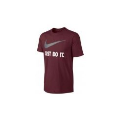Nike Koszulka M Nsw Tee Jdi Swoosh New Redwine M. Brązowe koszulki sportowe męskie marki Nike, m, z napisami, z bawełny. Za 69,00 zł.