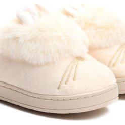 Beżowe Kapcie In Paradise. Brązowe kapcie dziewczęce Born2be, z materiału. Za 24,99 zł.